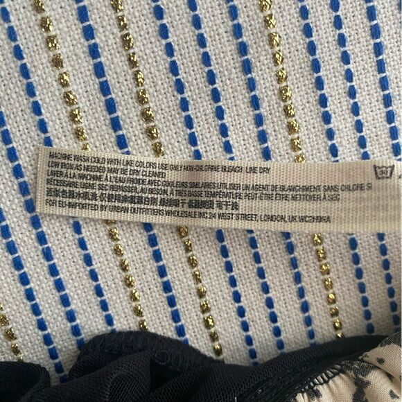 Free people bodysuit cream and black long sleeve bodysuit size medium - Picture 12 of 13